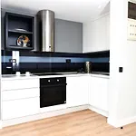 G Tower Furnished *